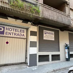 2* Hotel Girasoles